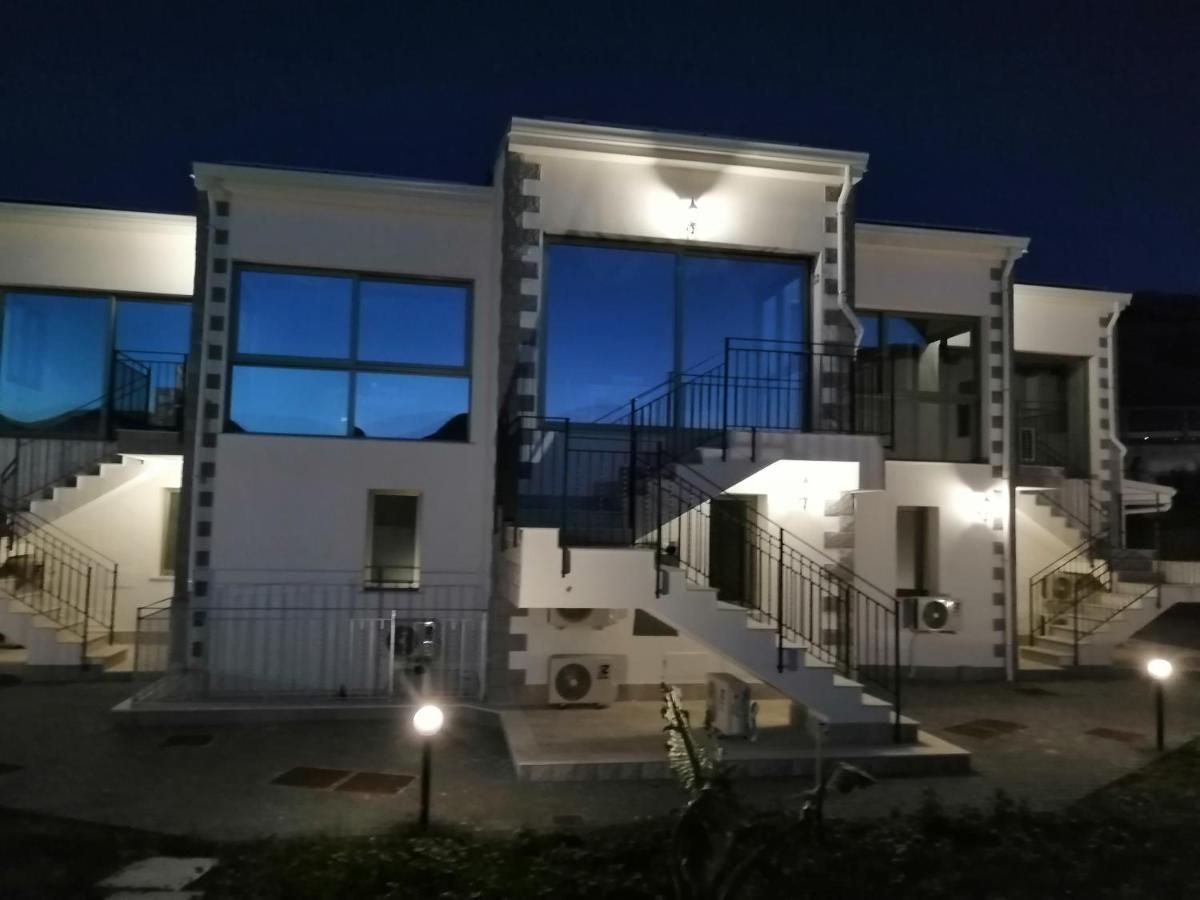 Sicily Rooms Appartamenti Carini Exterior foto