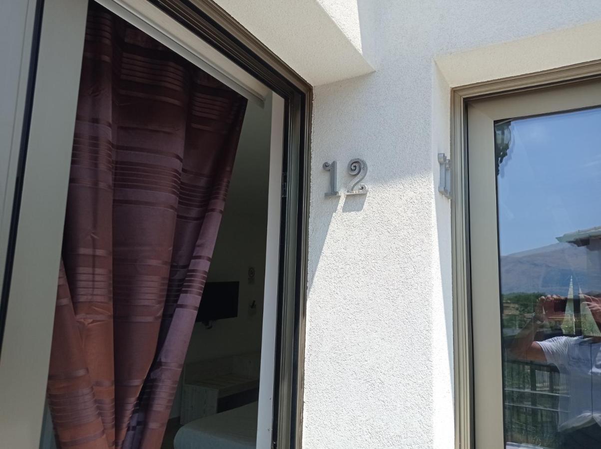 Sicily Rooms Appartamenti Carini Exterior foto